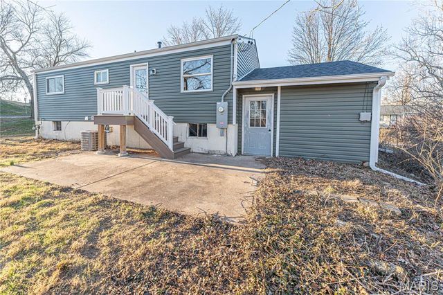 866 Sunset Drive, Arnold, MO 63010