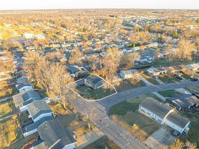 866 Sunset Drive, Arnold, MO 63010