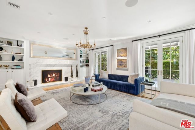 1960 Coldwater Canyon Drive, Beverly Hills, CA 90210