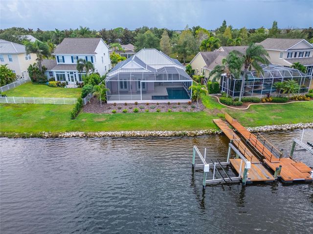 429 MANNS HARBOR DRIVE, Apollo Beach, FL 33572
