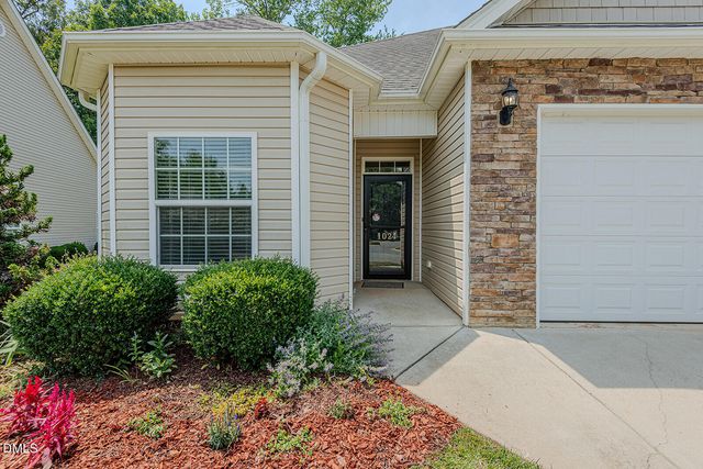 1024 Lake Michael Way, Mebane, NC 27302