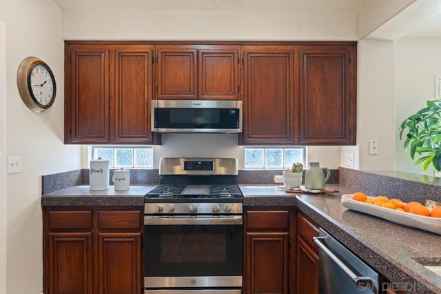 2618 Columbine Rd, Alpine, CA 91901