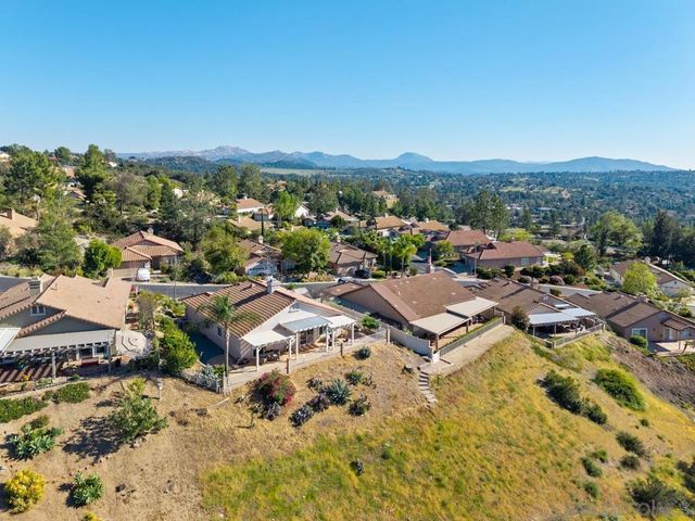 2618 Columbine Rd, Alpine, CA 91901