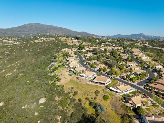 2618 Columbine Rd, Alpine, CA 91901