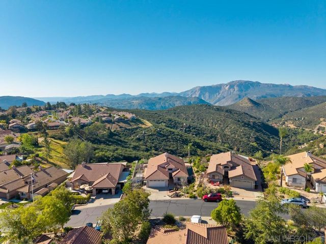 2618 Columbine Rd, Alpine, CA 91901