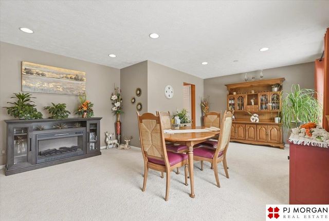2312 Willow Circle, Bellevue, NE 68123