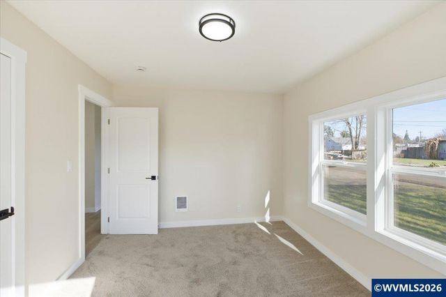 4407 Toni Av N, Keizer, OR 97303