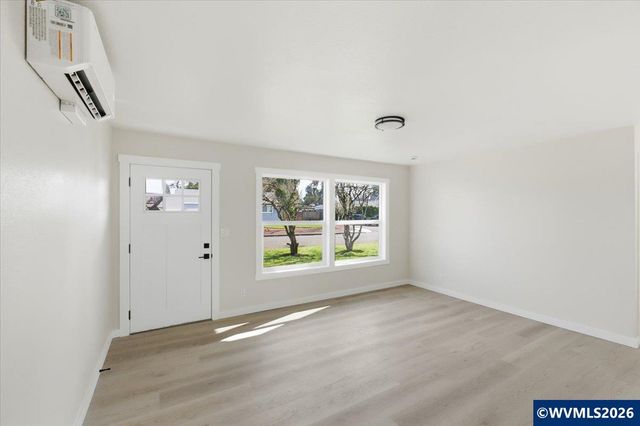 4407 Toni Av N, Keizer, OR 97303