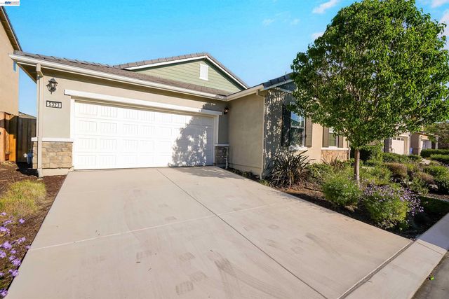 5323 Potter Valley Ln, Antioch, CA 94531
