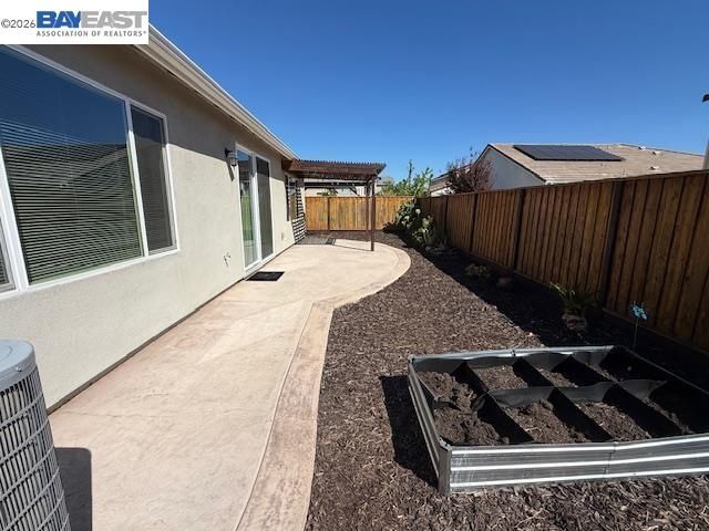 5323 Potter Valley Ln, Antioch, CA 94531