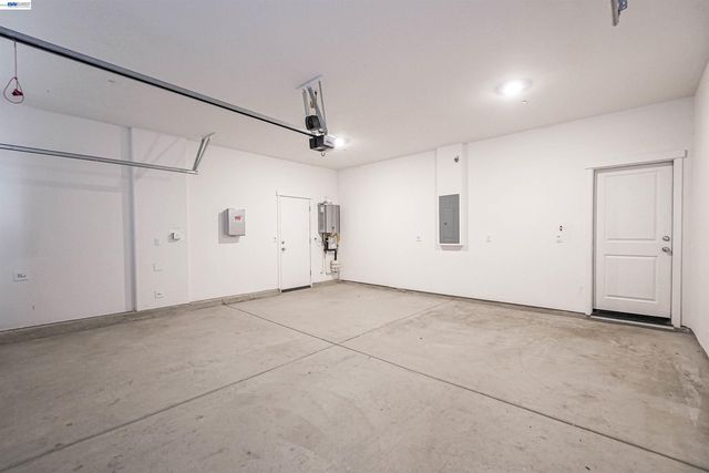 5323 Potter Valley Ln, Antioch, CA 94531