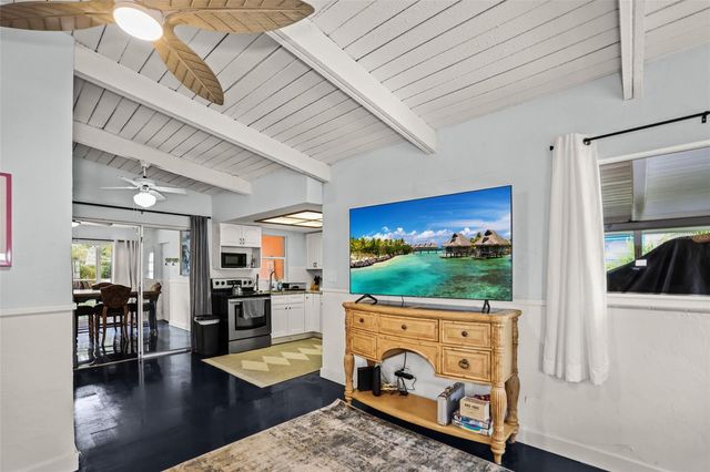 14023 PALM STREET, Madeira Beach, FL 33708