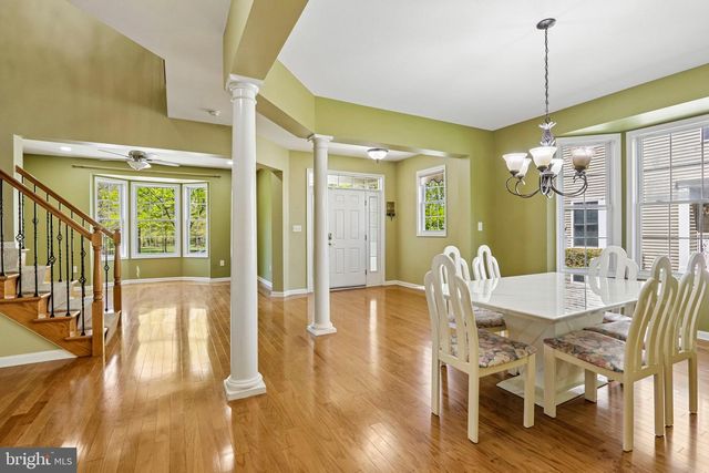 7 HORSESHOE PL, Chesterfield, NJ 08515
