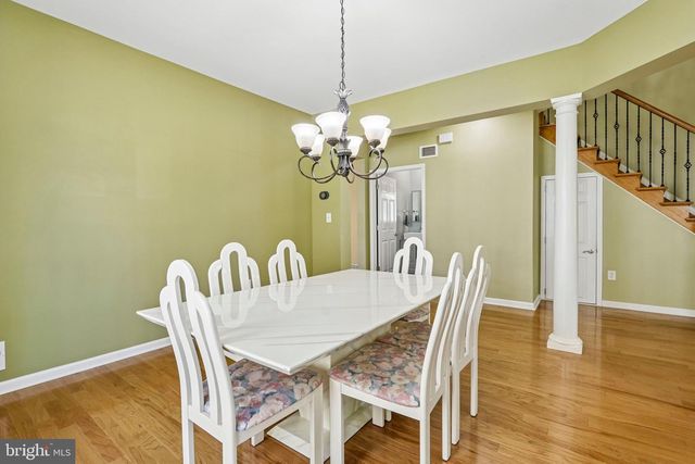 7 HORSESHOE PL, Chesterfield, NJ 08515