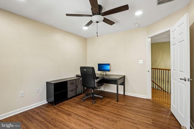 7 HORSESHOE PL, Chesterfield, NJ 08515