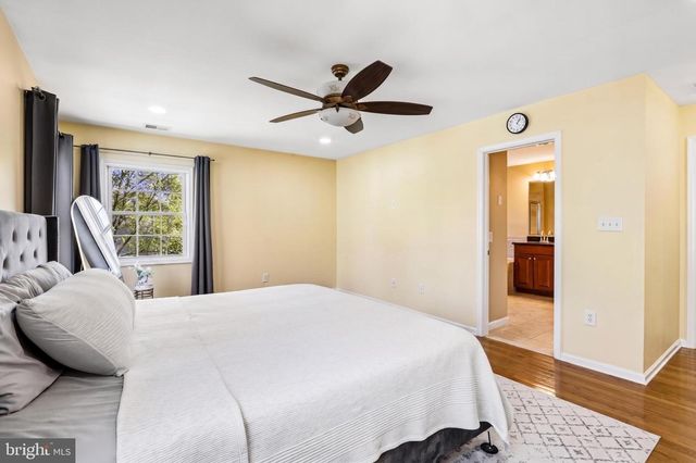 7 HORSESHOE PL, Chesterfield, NJ 08515