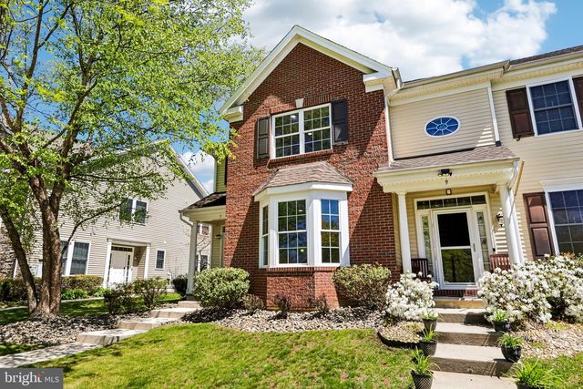 7 HORSESHOE PL, Chesterfield, NJ 08515