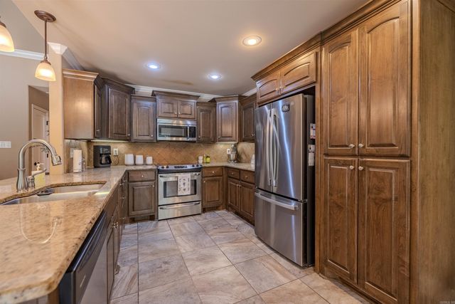 6136 Stone Chase Drive Drive, Benton, AR 72019