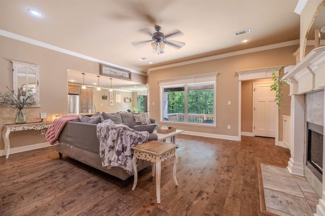 6136 Stone Chase Drive Drive, Benton, AR 72019
