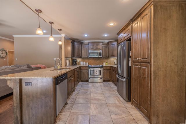 6136 Stone Chase Drive Drive, Benton, AR 72019