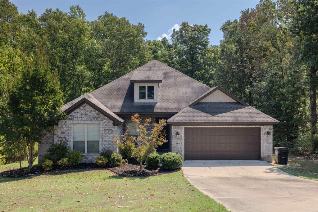 6136 Stone Chase Drive Drive, Benton, AR 72019