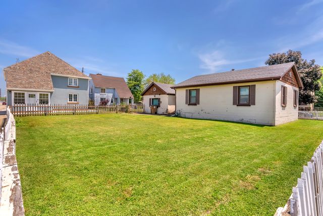 402 Liberty Street, East Chicago, IN 46312