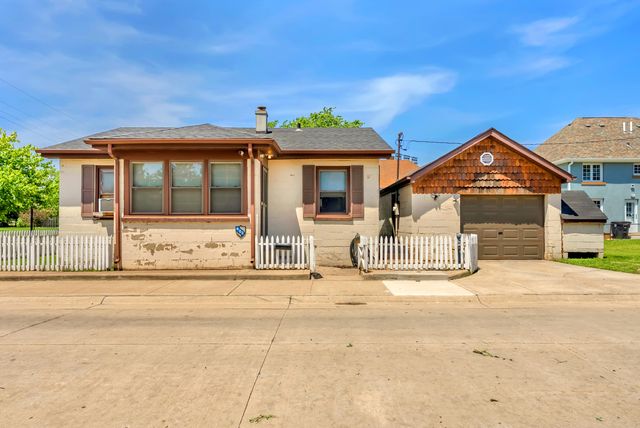 402 Liberty Street, East Chicago, IN 46312