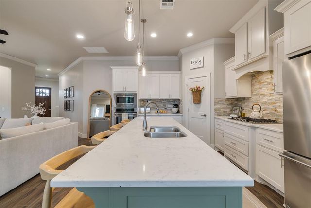 17908 Mounts Farm Road, Edmond, OK 73012