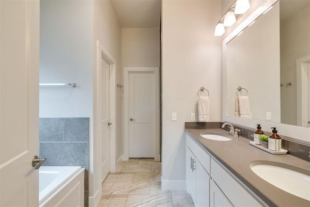 17908 Mounts Farm Road, Edmond, OK 73012