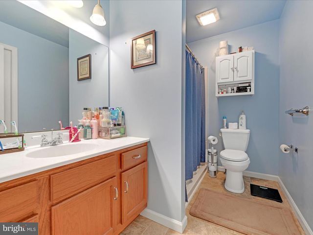 39 HERON DR, Denver, PA 17517