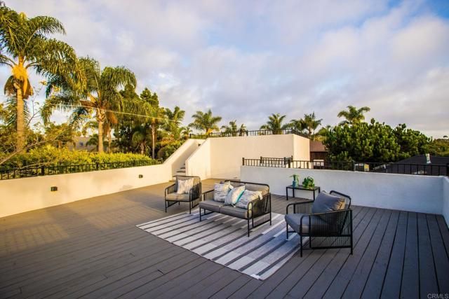 1513 California Street, Oceanside, CA 92054