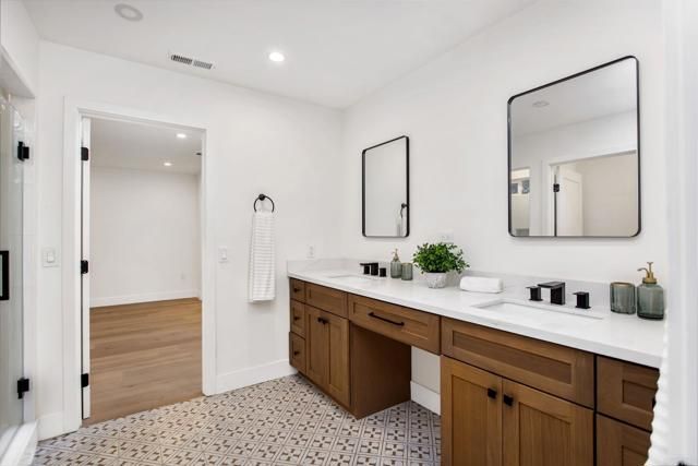 1513 California Street, Oceanside, CA 92054