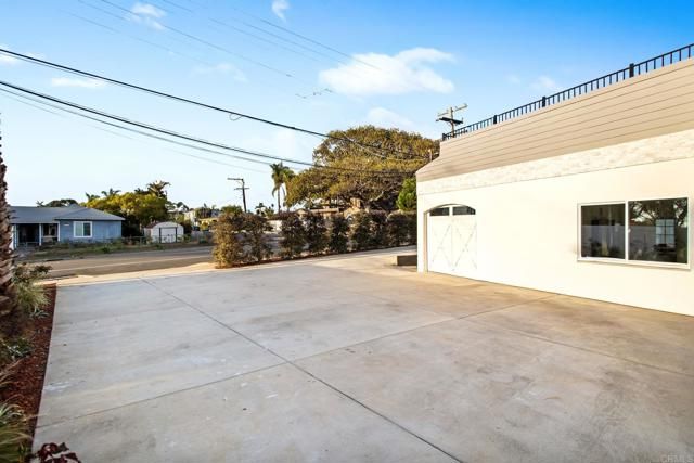 1513 California Street, Oceanside, CA 92054
