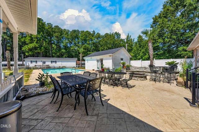 1663 Hayes Road, Creedmoor, NC 27522
