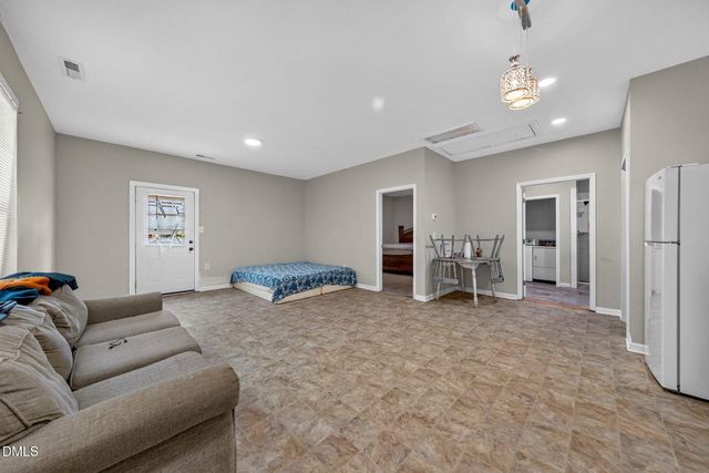 1663 Hayes Road, Creedmoor, NC 27522
