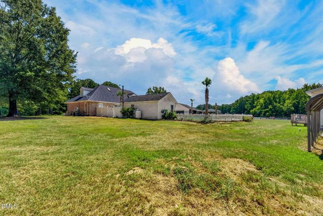 1663 Hayes Road, Creedmoor, NC 27522