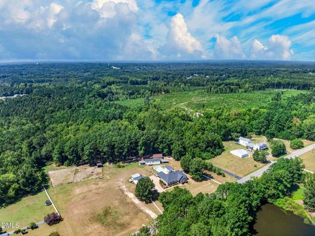 1663 Hayes Road, Creedmoor, NC 27522