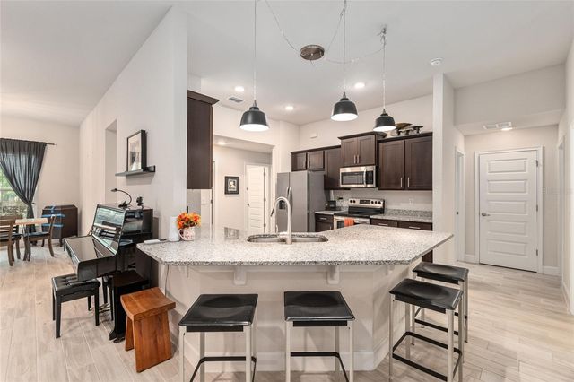 8179 NE 8TH PLACE, High Springs, FL 32643