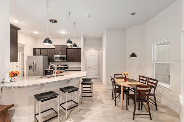 8179 NE 8TH PLACE, High Springs, FL 32643