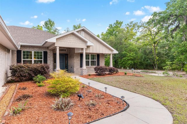 8179 NE 8TH PLACE, High Springs, FL 32643