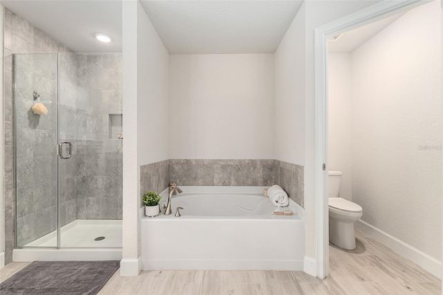 8179 NE 8TH PLACE, High Springs, FL 32643