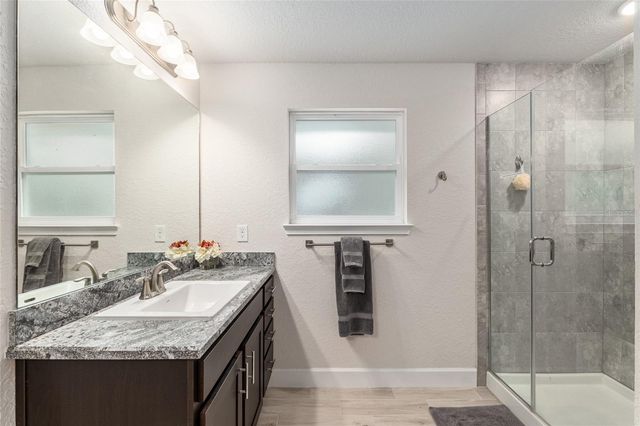 8179 NE 8TH PLACE, High Springs, FL 32643