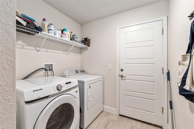 8179 NE 8TH PLACE, High Springs, FL 32643