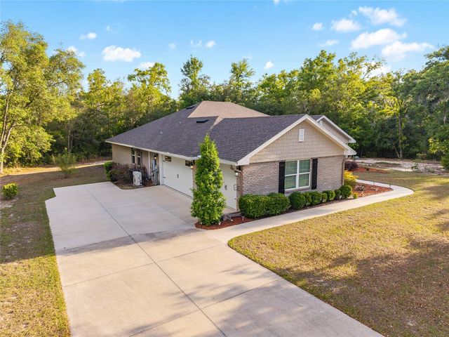 8179 NE 8TH PLACE, High Springs, FL 32643