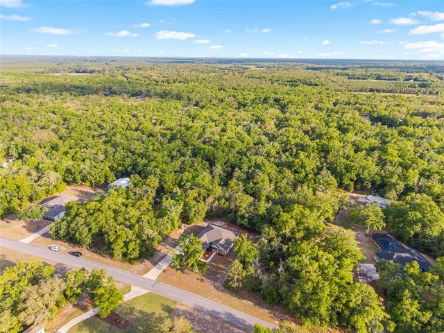 8179 NE 8TH PLACE, High Springs, FL 32643