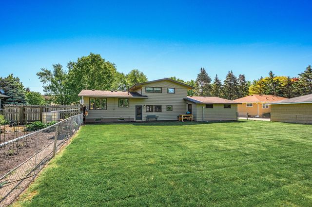14625 Chianti Avenue W, Rosemount, MN 55068