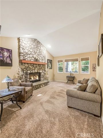 24380 Horst, Crestline, CA 92325