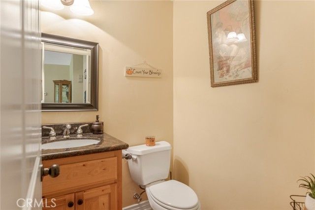 24380 Horst, Crestline, CA 92325