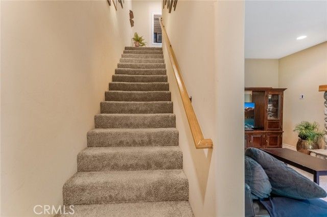 24380 Horst, Crestline, CA 92325