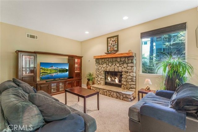 24380 Horst, Crestline, CA 92325